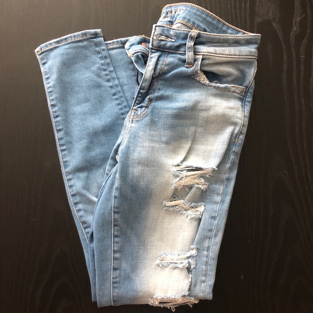 American eagle ripped skinny jeans 8
